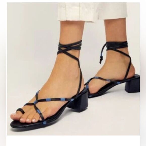 Free People Hermosa low block heel ankle strap toe loop sandals Black Gray 39/9 - Picture 1 of 11